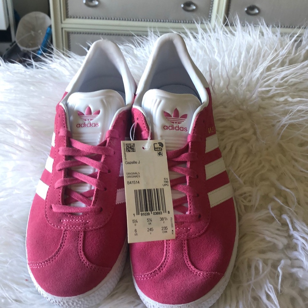 Adidas hot pink shoes
